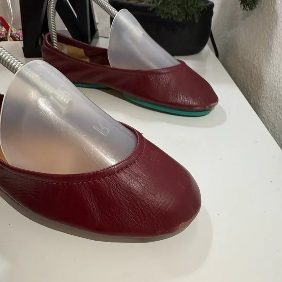 Tieks Maroon Leather Flats - Picture 2 of 6